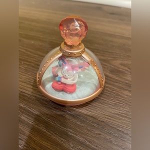 POKÉMON COLLECTABLE SYLVEON FIGURINE